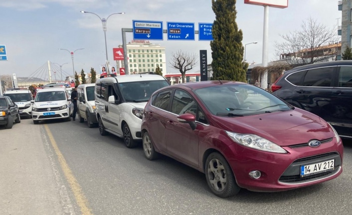 Elazığ’da 3 aracın karıştığı kazada 1 kişi yaralandı