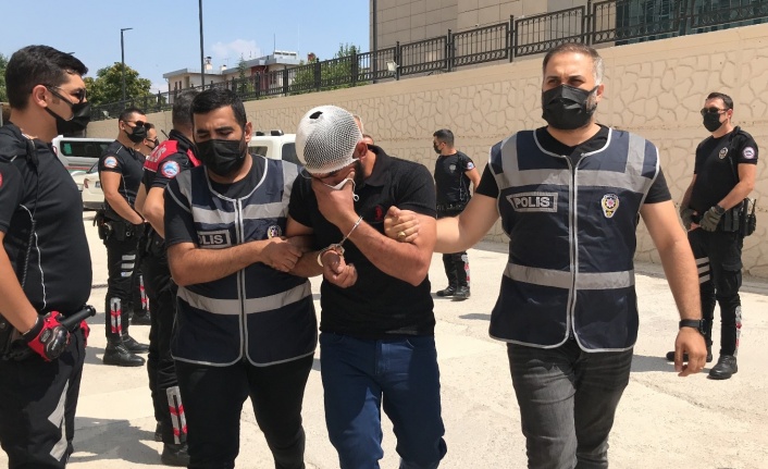 Elazığ’da 1 kişiyi öldürüp 6 kişiyi yaralayan şüpheli adliyeye sevk edildi