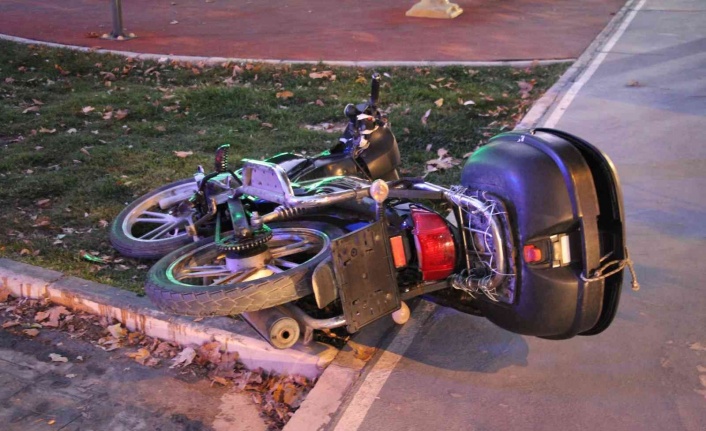 Elazığ’da otomobil motosiklete çarptı: 1 yaralı