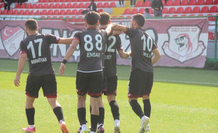 Elazığspor’da 3 futbolcu ceza sınırında