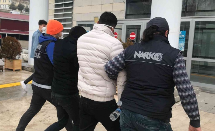Elazığ’daki uyuşturucu operasyonunda 2 tutuklama