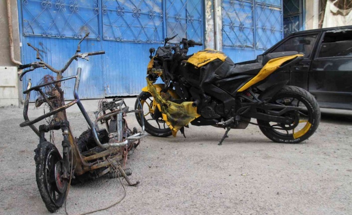 Elazığ’da tamir dükkanında yangın: 400 bin liralık motosikletler kül oldu