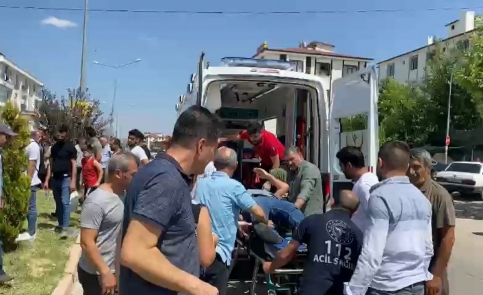 Elazığ’da otomobil ile motosiklet çarpıştı: 1 ağır yaralı