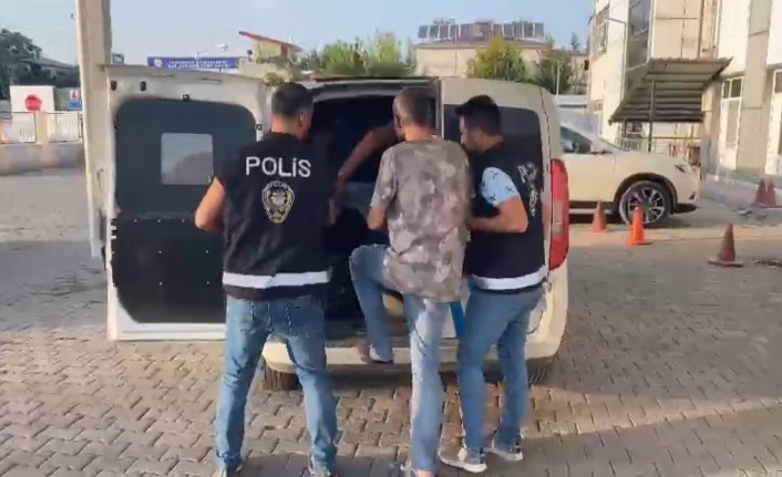 Elazığ’da İYİ Parti ilçe binasından hırsızlık yapan 2 şüpheli tutuklandı
