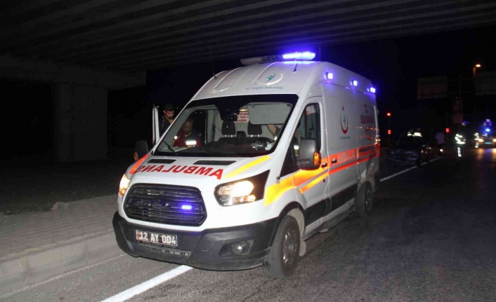 Elazığ’da ambulans ile otomobil çarpıştı: 2 yaralı