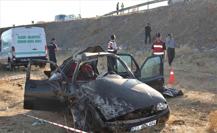 Elazığ’da otomobil şarampole yuvarlandı: 1 ölü, 2’si ağır 3 yaralı