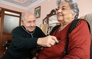Bir Steteskop’la 62 yıl doktorluk yapan çift:...