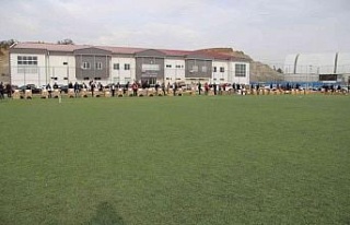 Elazığ’da 107 kulübe spor malzemesi yardımı