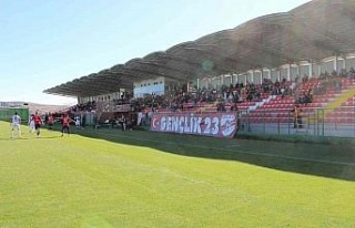 Elazığspor - Kahta 02 Spor maçını 600 biletli...