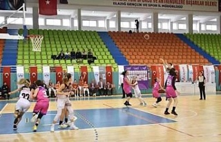 Elazığ Basketbol Kulübü, 10’da 10’la tamamladı