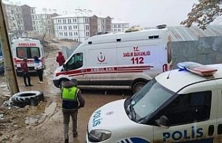 Elazığ’da şantiyelerde zehirlenen 19 kişi hastaneye...
