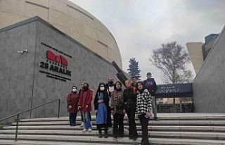 Yazıkonak Belediyesi öğrencileri 25 Aralık Panorama...