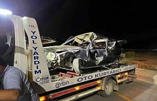 Elazığ’da otomobil şarampole yuvarlandı: 1 yaralı