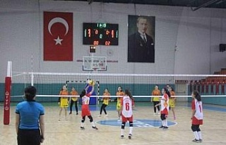 Elazığ’da Okul Sporları Voleybol Müsabakaları...