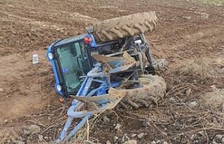 Elazığ’da traktör devrildi: 1 yaralı
