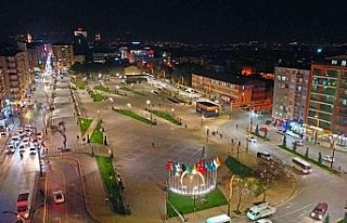 Cumhuriyet Meydanı’na vatandaşlardan tam not