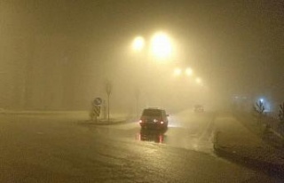 Elazığ’da gece saatlerinde yoğun sis: Görüş...