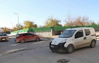 Elazığ’da zincirleme trafik kazası :1 yaralı