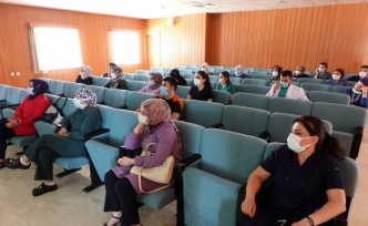FÜ’de yoğum bakım personeline “Hastane Enfeksiyonlarının Önlenmesi" eğitimi